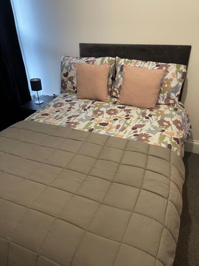 Lovely Room In Bristol 5 外观 照片